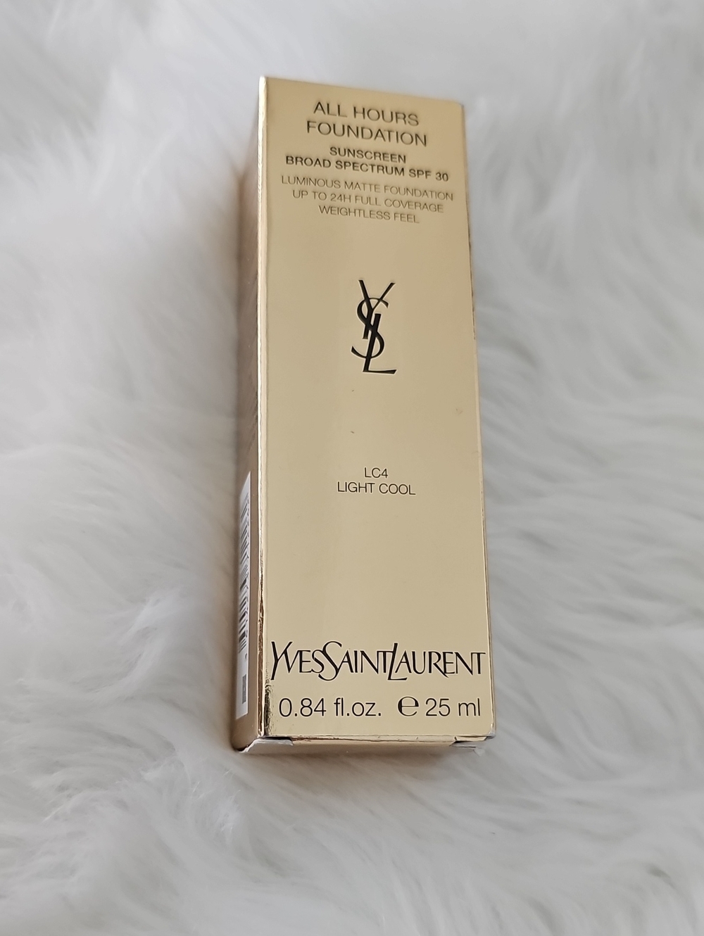 Yves Saint Laurent All Hours Foundation in LC4 Light Cool
